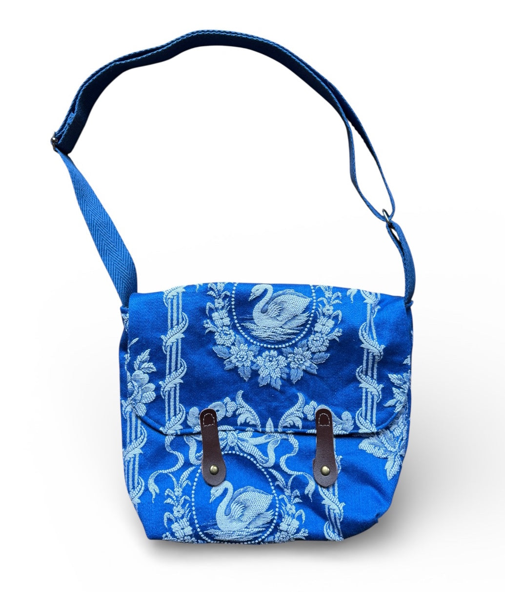 Ona Bandolera azul