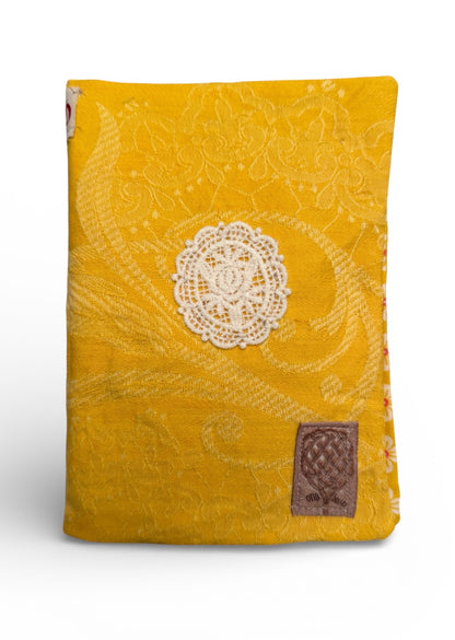 Estuche costura 🧵 amarillo