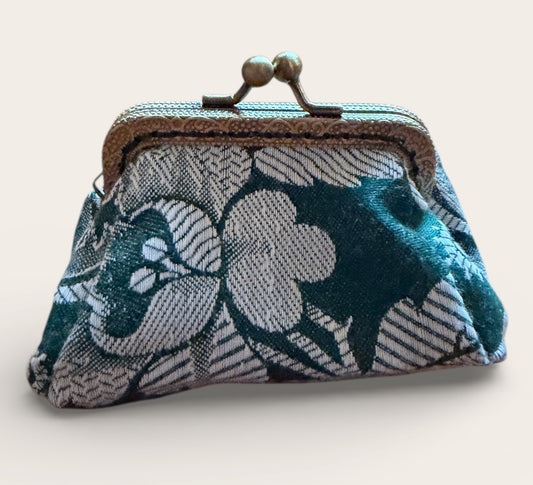 Monedero vintage verde